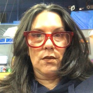 Meet your Posher, Wendy